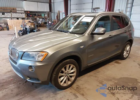 2013 BMW X3 xDrive28I z USA, uszkodzony, nr VIN 5UXWX9C53D0D02763
